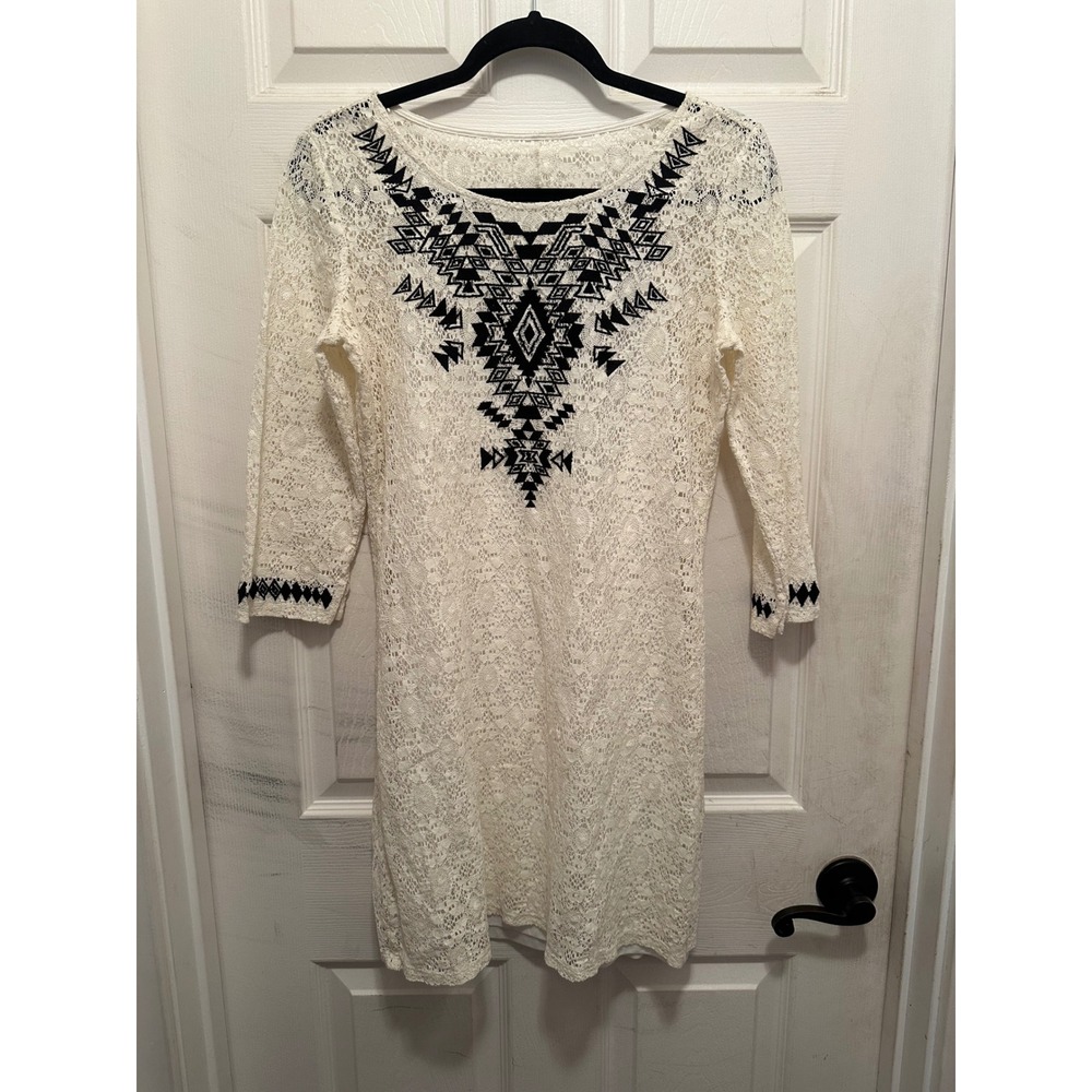 Express White Lace Mini Dress Black Tribal Geometric Embroidery 3/4 Sleeve Med